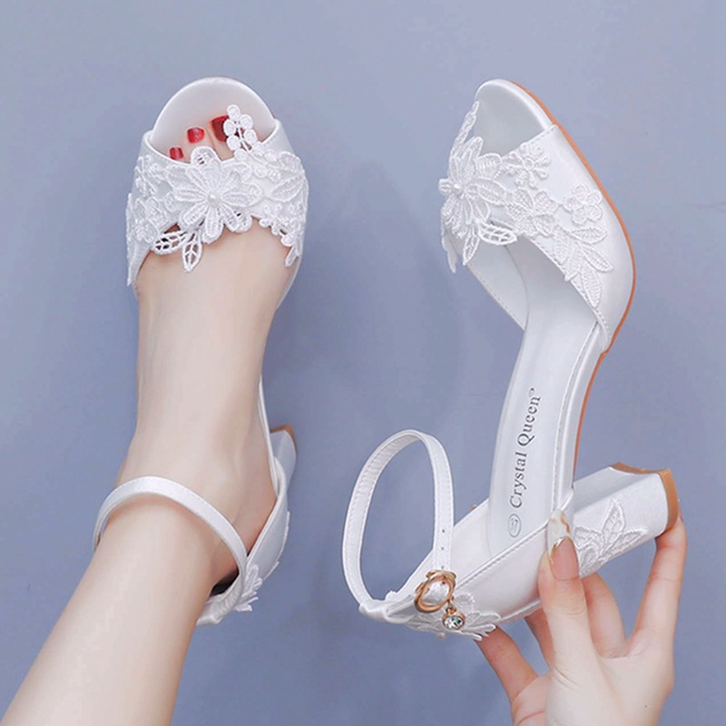 Peep Toe Heels - Damen-High-Heels aus weißer Seide, Sommer-Peep-Toe-Schnallenriemen, Braut-