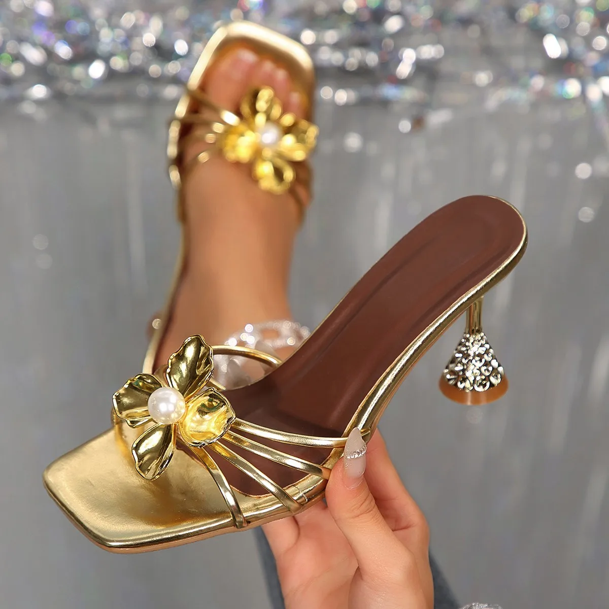 Women'S Shoes Plus Size - Vintage Metall-Blumen-Kristall-Sandalen mit Keilabsatz, Sommer-Perlen-Sandalen mit